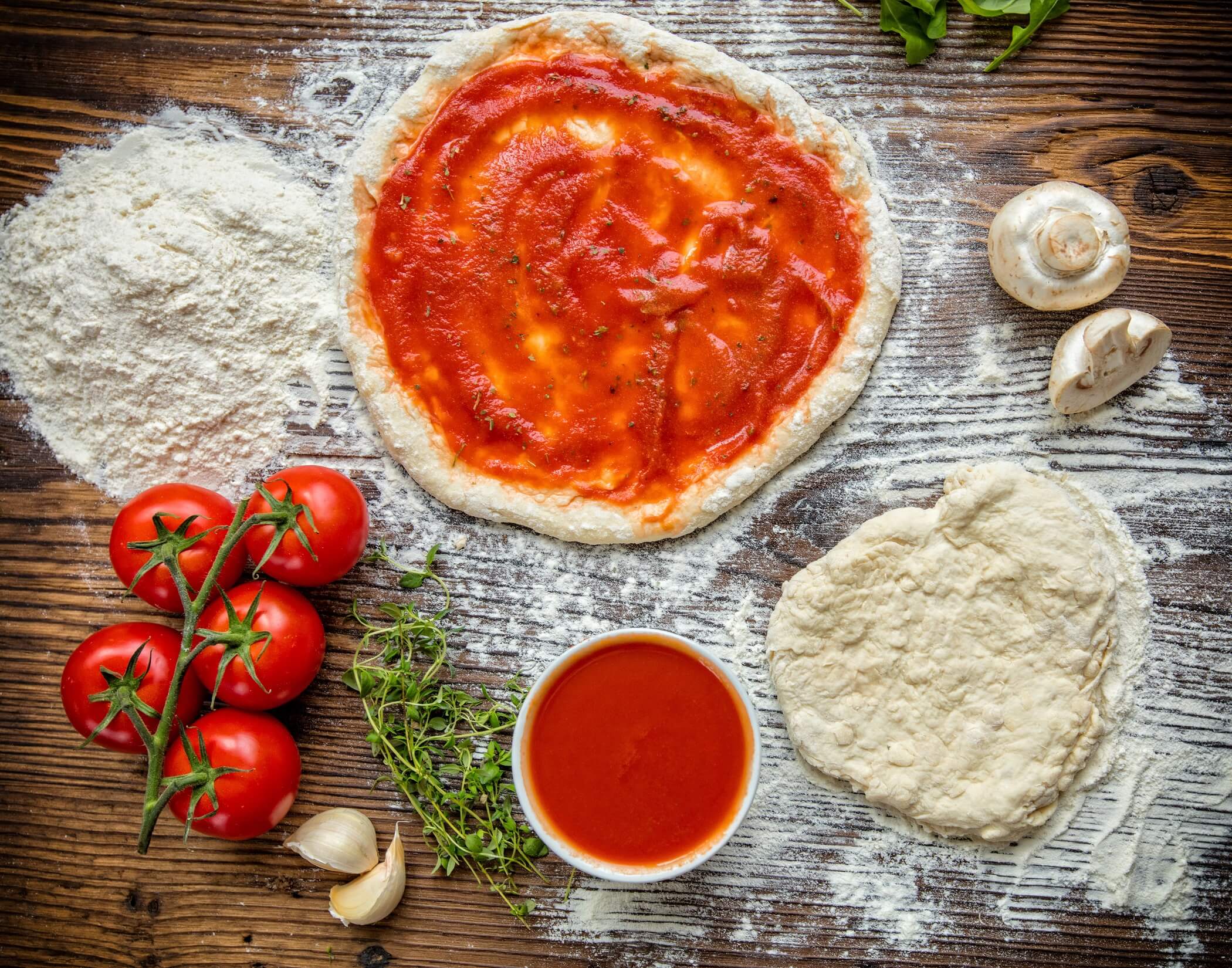 Pizzateig-Rezept-ohne-Hefe-und-klassisch